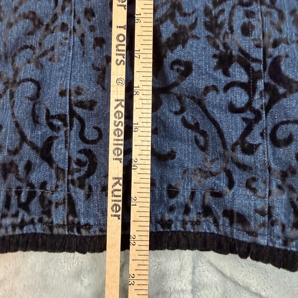 Chico’s Jacket Women's size 1 Blue and Black denim Hook and Eye closing - Picture 9 of 11